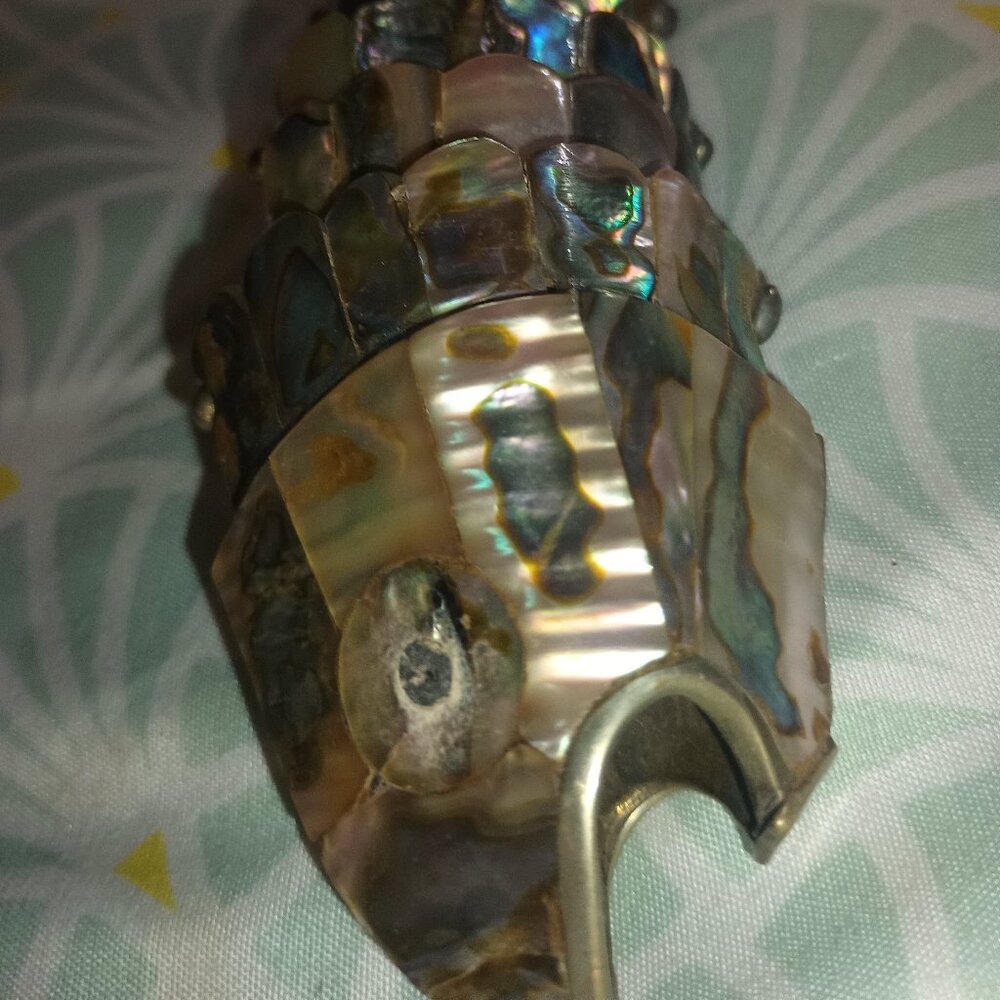 LARGE ABALONE FISH BOTTLE OPENER.